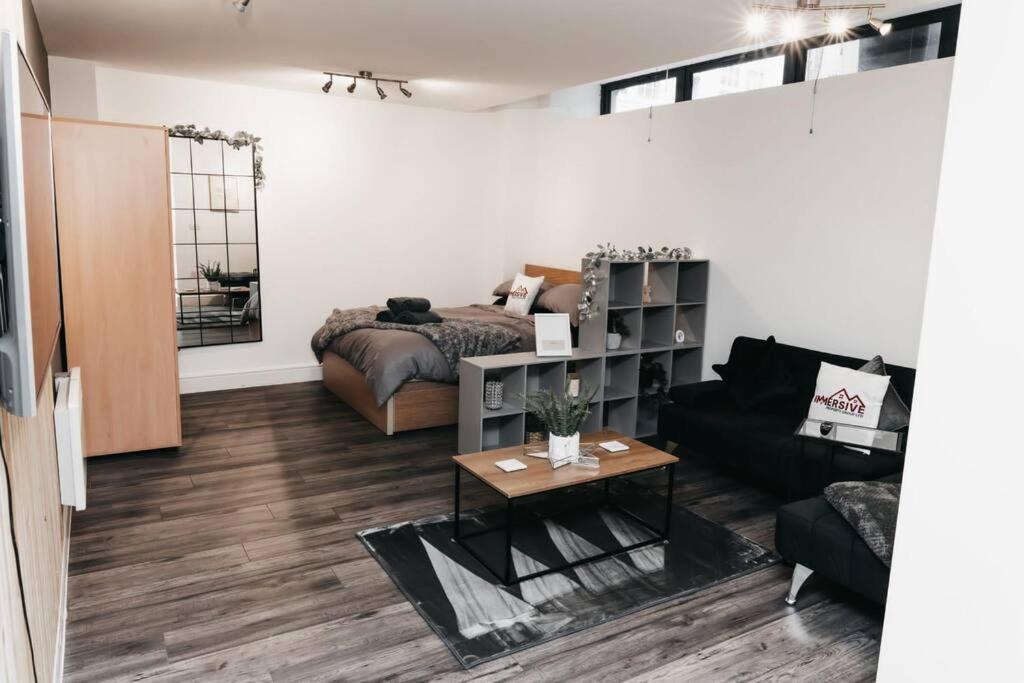 Stunning Modern Heart Of The City Apartment Sheffield Exteriör bild