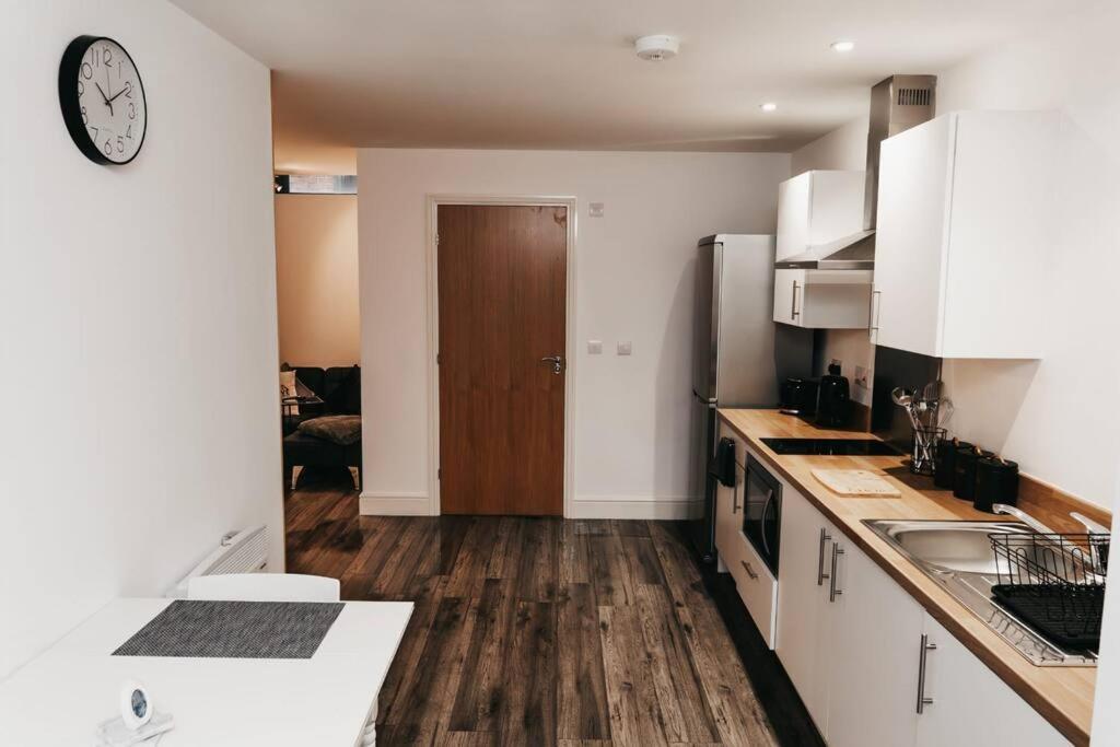Stunning Modern Heart Of The City Apartment Sheffield Exteriör bild