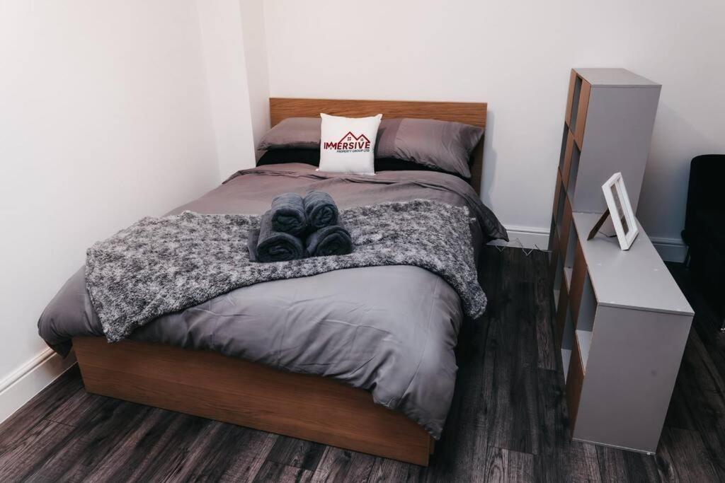 Stunning Modern Heart Of The City Apartment Sheffield Exteriör bild